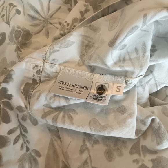 Boll & Branch Signature Botanical Duvet Set Pewter Full/Queen Flat Sheet Covers - Picture 8 of 12